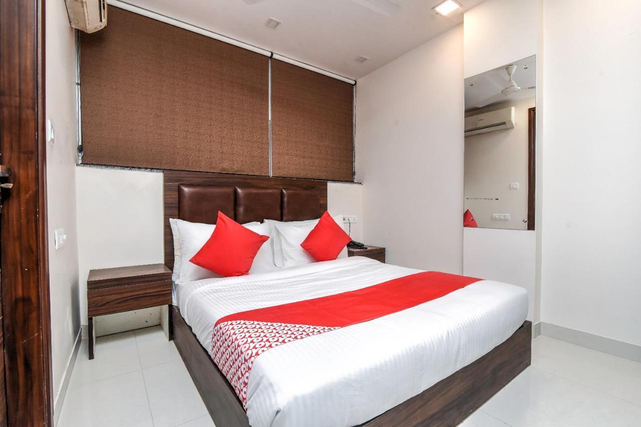 Oyo 79434 Hotel Green Villa Nagpur Eksteriør billede