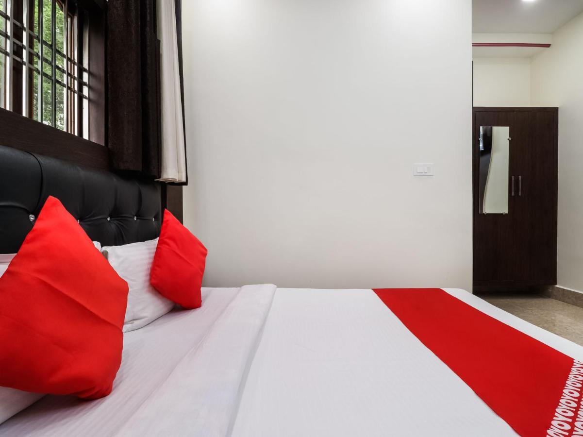 Oyo 79434 Hotel Green Villa Nagpur Eksteriør billede